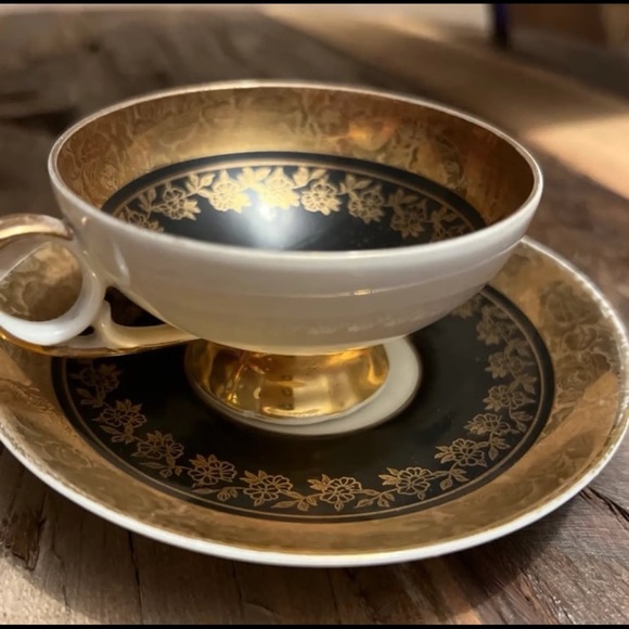 Vintage Bavarian Demitasse Espresso Cup & Saucer, Turkish Coffee Cup - Picture 2 of 13